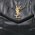 Negro con dorado